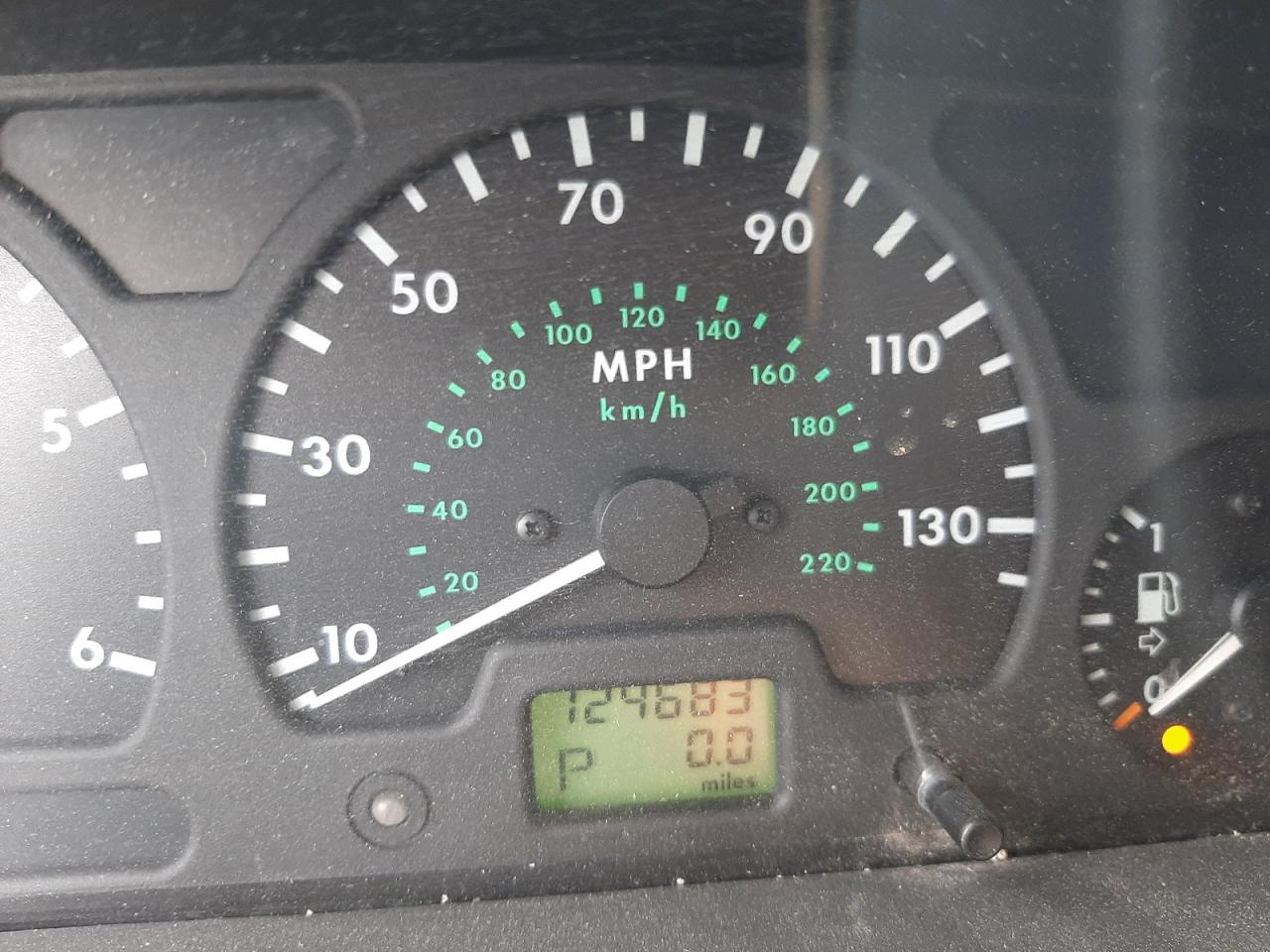 Photo 8 from auction – 2000 LAND ROVER DISCOVERY with VIN SALTY1549YA265117