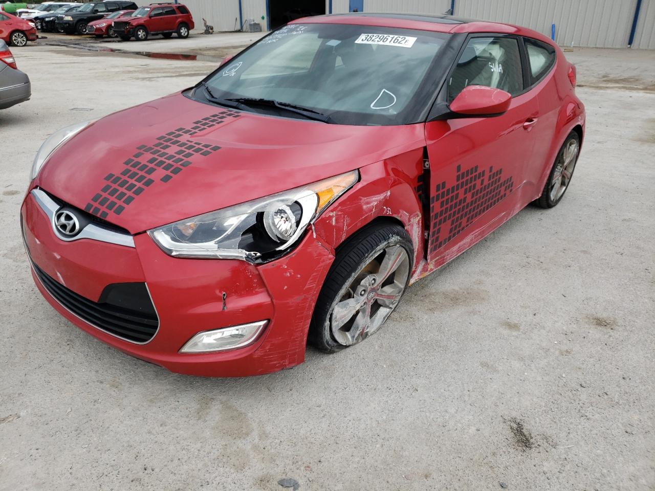 Photo 2 from auction – 2016 HYUNDAI VELOSTER with VIN KMHTC6AD4GU249960