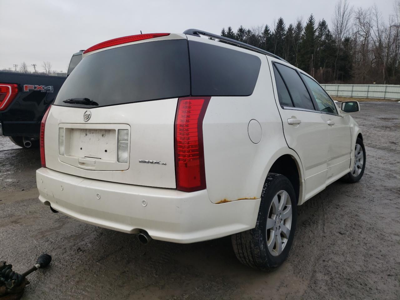 Photo 4 from auction – 2007 CADILLAC SRX with VIN 1GYEE637570123946