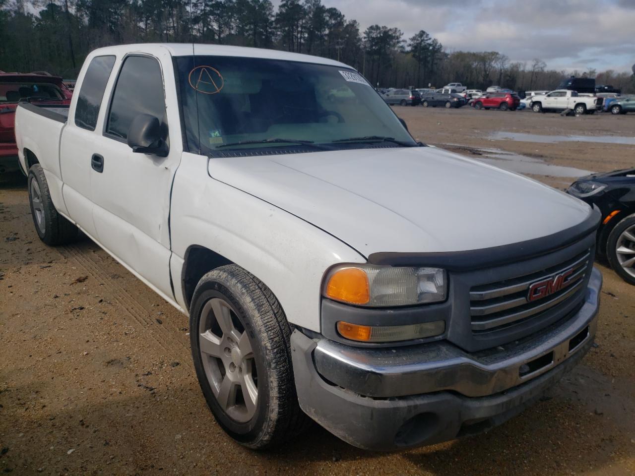 GMC SIERRA 15 2007 with VIN 1GTEC19V57Z158017 - Photo from auction