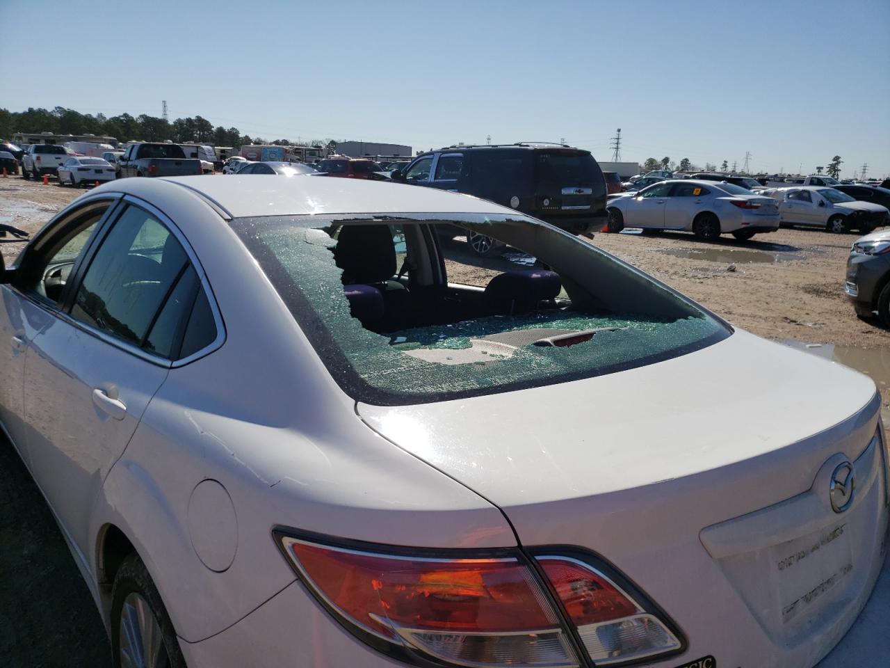 Photo 9 from auction – 2010 MAZDA 6 I with VIN 1YVHZ8CH2A5M54872
