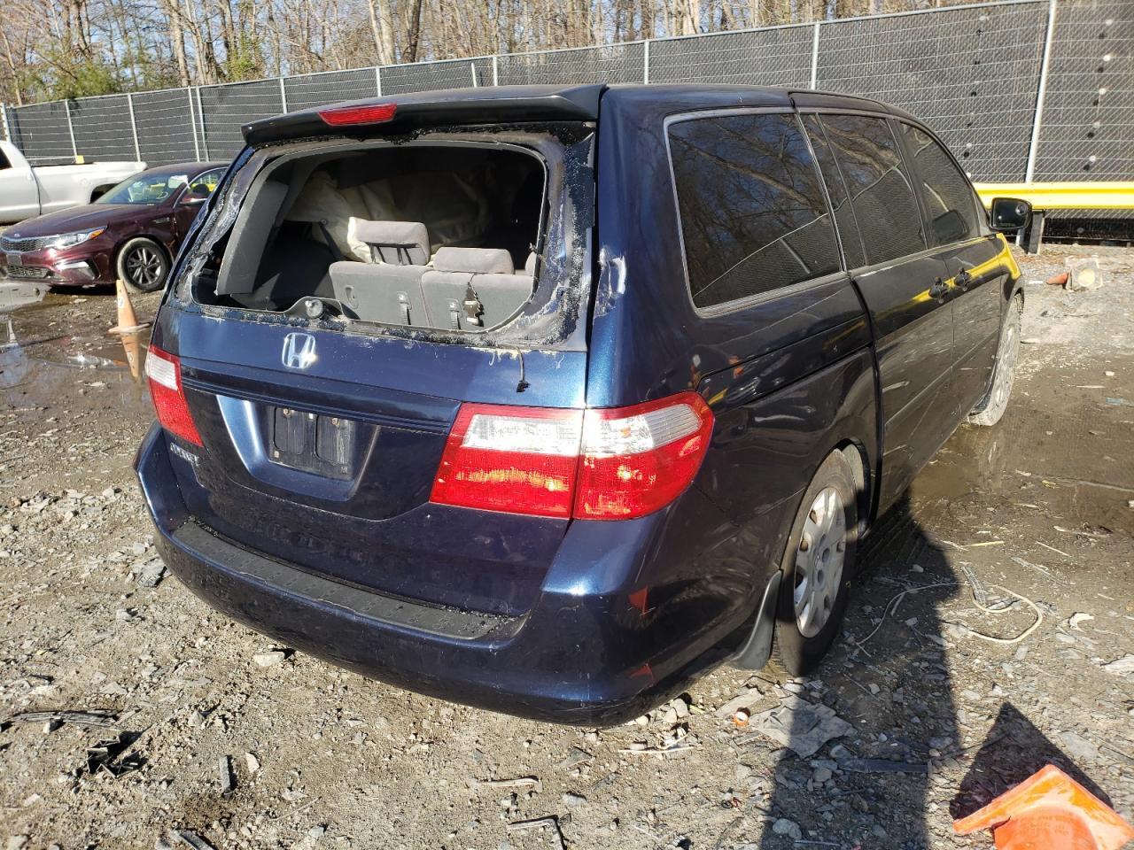 Photo 4 from auction – 2007 HONDA ODYSSEY LX with VIN 5FNRL38217B025801