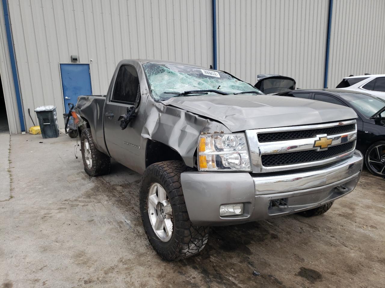 CHEVROLET SILVERADO 2007 with VIN 1GCEC14C87Z546493 - Photo from auction