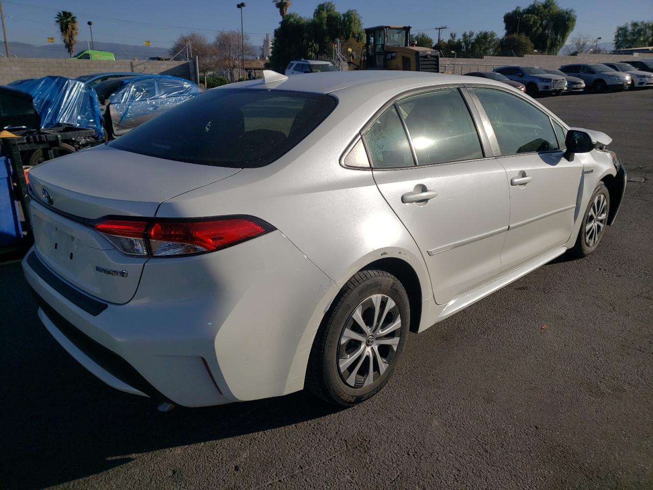Photo 4 from auction – 2021 TOYOTA COROLLA LE with VIN JTDEAMDE5MJ009325