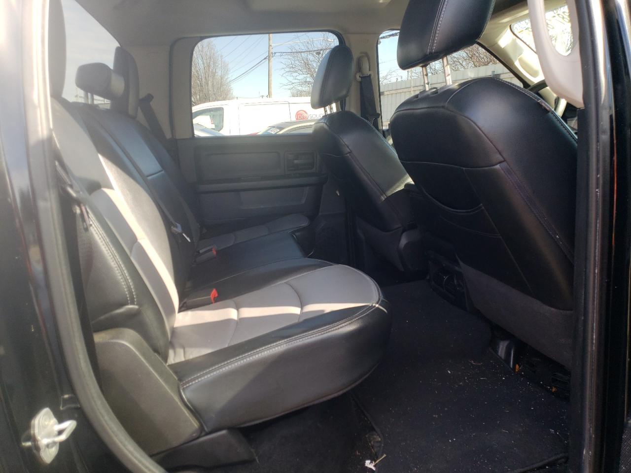 Photo 6 from auction – 2013 RAM 1500 ST with VIN 1C6RR7KT8DS593640