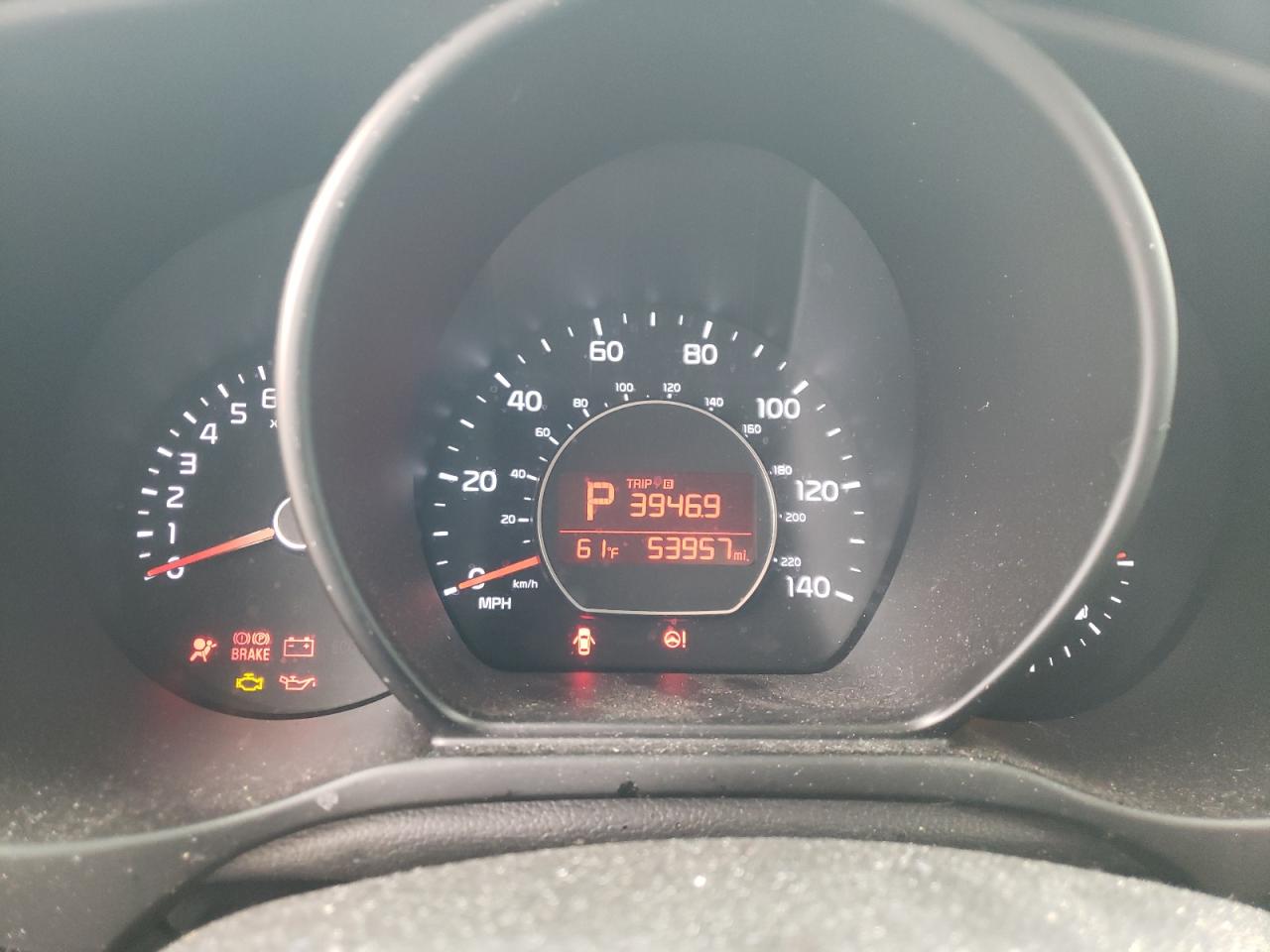 Photo 8 from auction – 2016 KIA SOUL with VIN KNDJN2A27G7875577