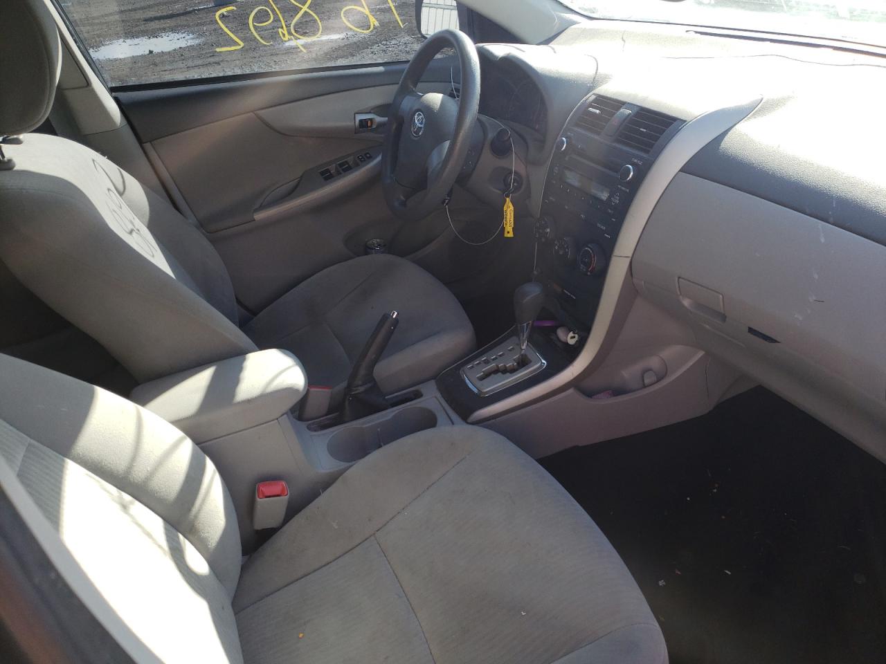 Photo 5 from auction – 2010 TOYOTA COROLLA BA with VIN 1NXBU4EE1AZ319051