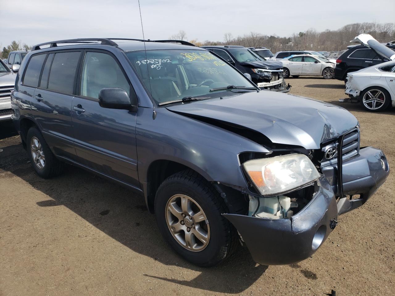 TOYOTA HIGHLANDER 2005 with VIN JTEEP21AX50132285 - Photo from auction