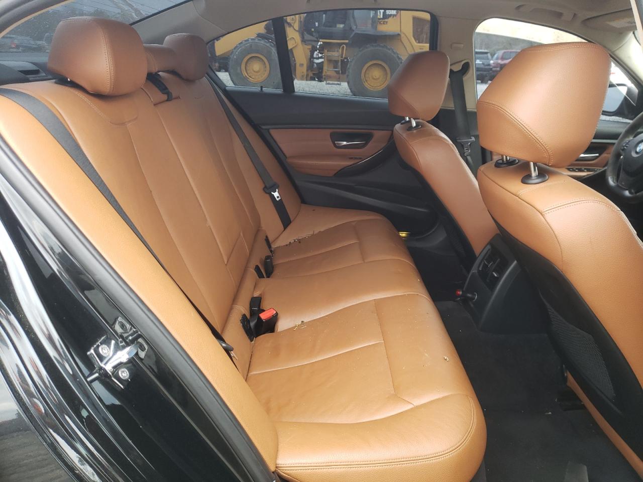 Photo 6 from auction – 2013 BMW 328 I with VIN WBA3A5C55DF350478