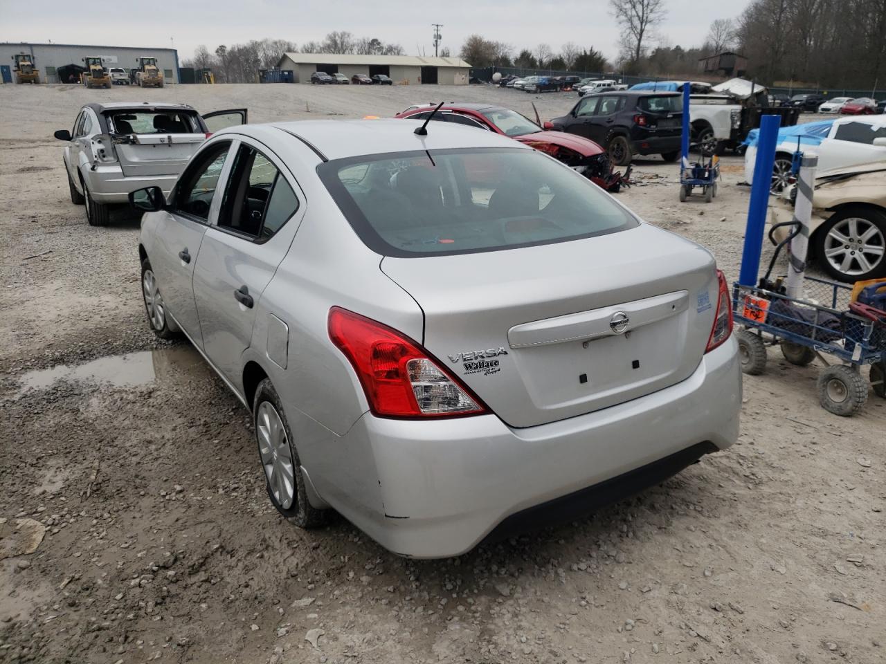 Photo 3 from auction – 2016 NISSAN VERSA S with VIN 3N1CN7AP0GL825278