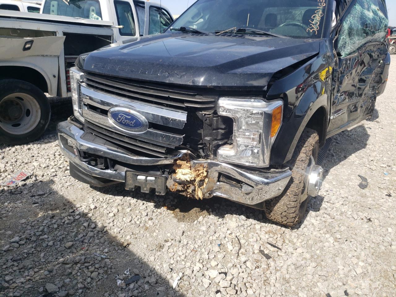 Photo 9 from auction – 2017 FORD F350 SUPER with VIN 1FT8W3DT3HEF09778
