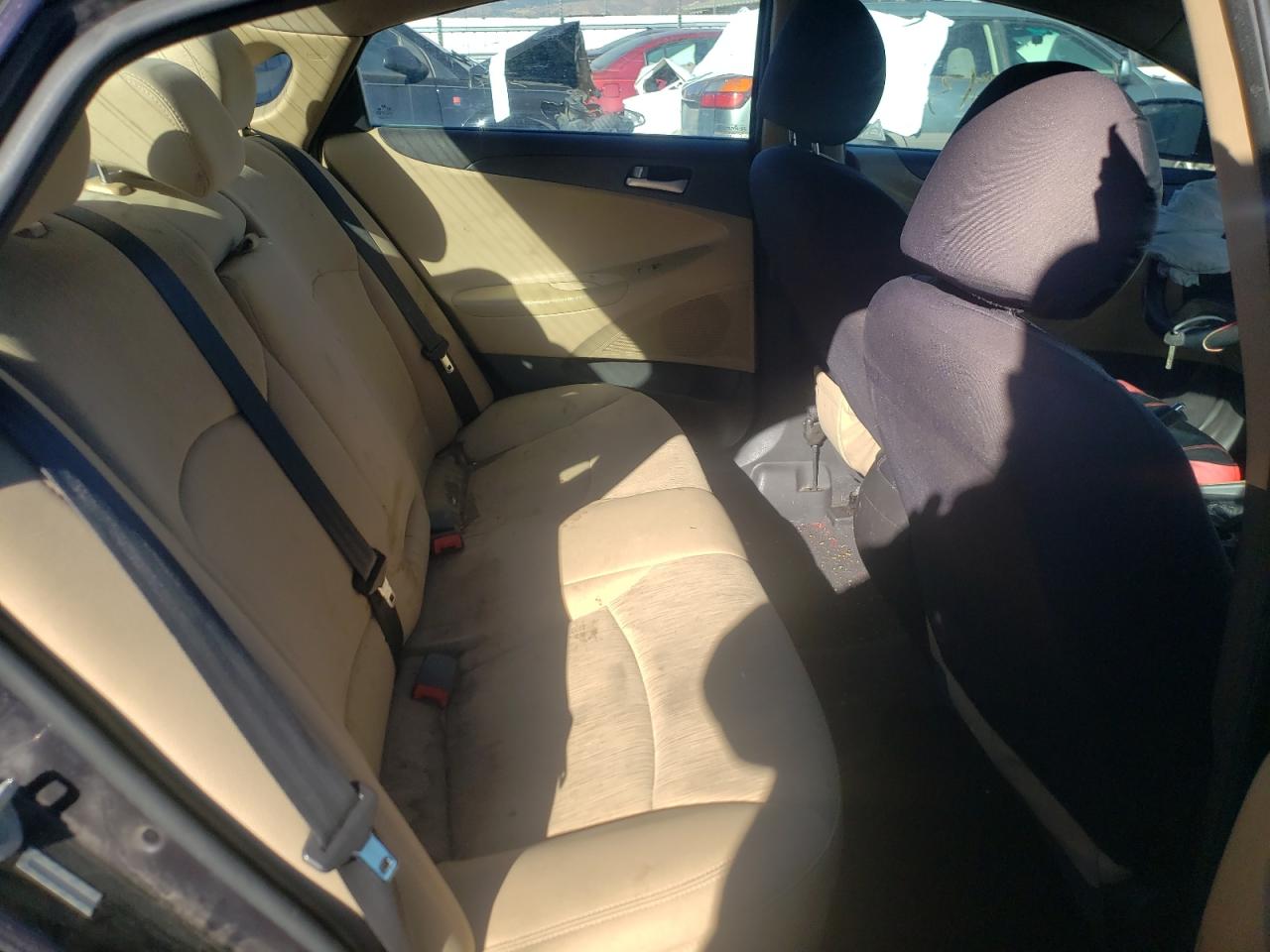 Photo 6 from auction – 2011 HYUNDAI SONATA GLS with VIN 5NPEB4AC2BH047259