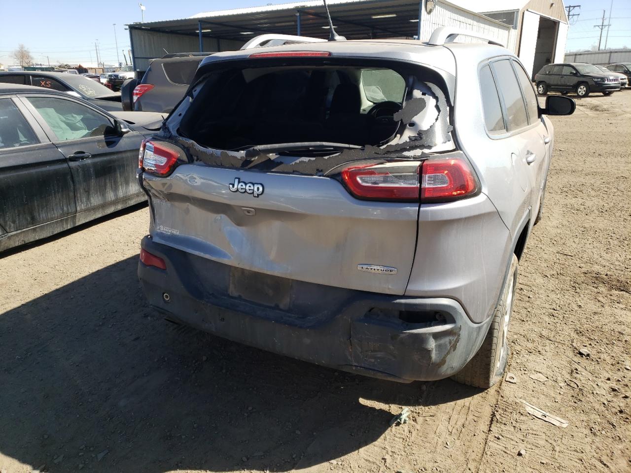Photo 9 from auction – 2015 JEEP CHEROKEE L with VIN 1C4PJLCB1FW741659