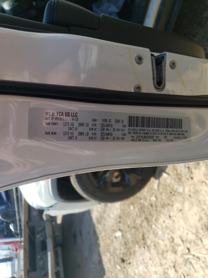 Photo 10 from auction – 2019 JEEP CHEROKEE L with VIN 1C4PJMLB6KD436587