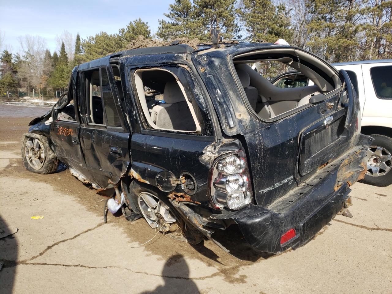 Photo 3 from auction – 2007 CHEVROLET TRAILBLAZE with VIN 1GNDT13S372172959