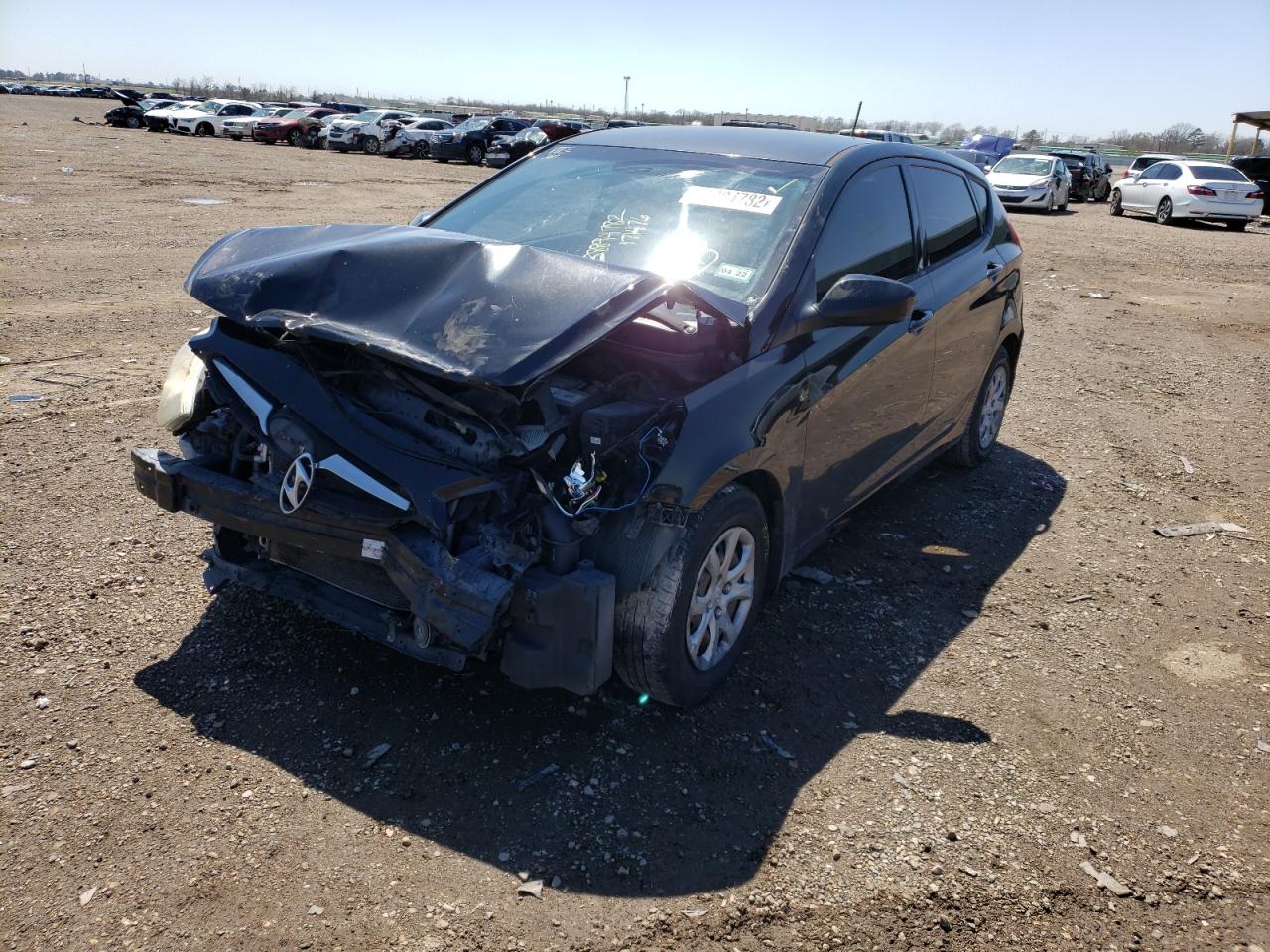 Photo 2 from auction – 2014 HYUNDAI ACCENT GLS with VIN KMHCT5AE3EU171476