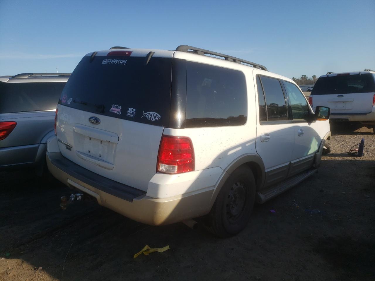 Photo 4 from auction – 2005 FORD EXPEDITION with VIN 1FMPU17555LA84540