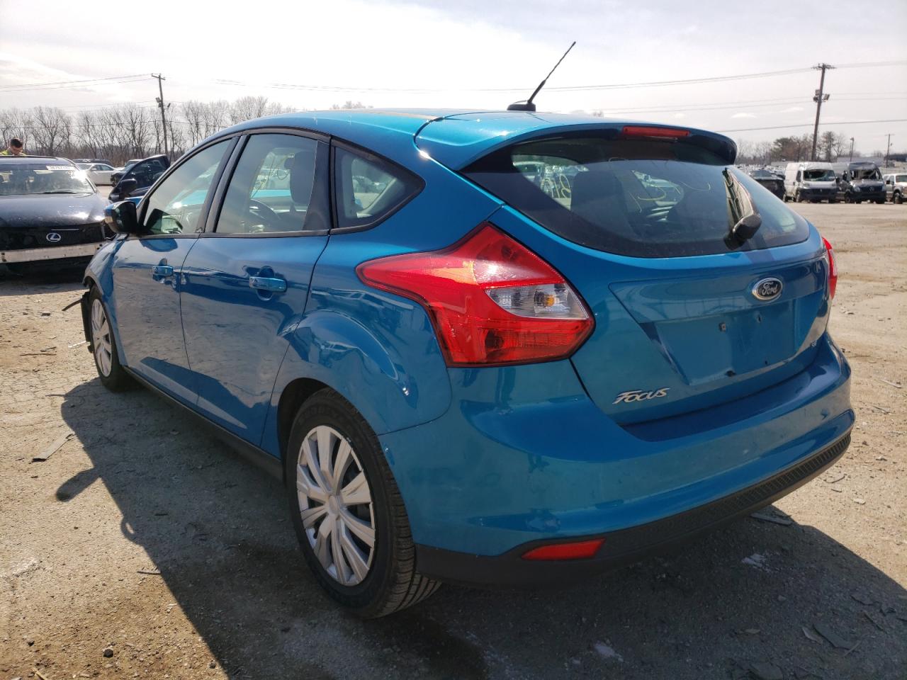 Photo 3 from auction – 2012 FORD FOCUS SE with VIN 1FAHP3K21CL346422