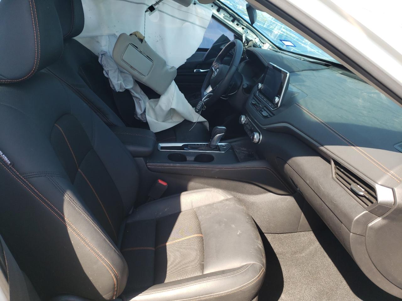 Photo 5 from auction – 2021 NISSAN ALTIMA SR with VIN 1N4BL4CVXMN348918