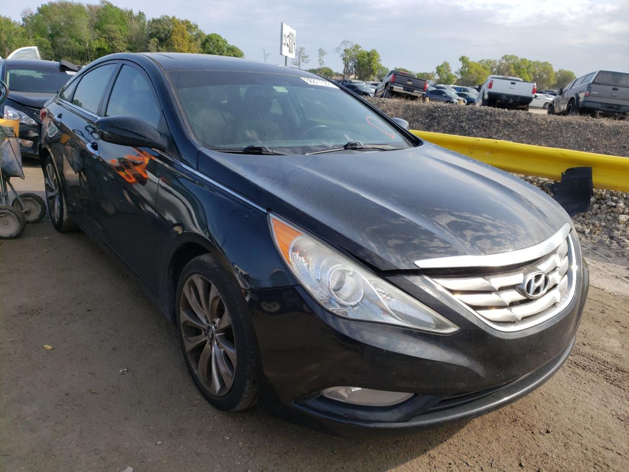 HYUNDAI SONATA SE 2012 with VIN 5NPEC4AC7CH463449 - Photo from auction