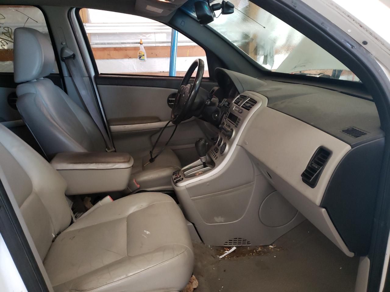 Photo 5 from auction – 2005 CHEVROLET EQUINOX LT with VIN 2CNDL73F456099580