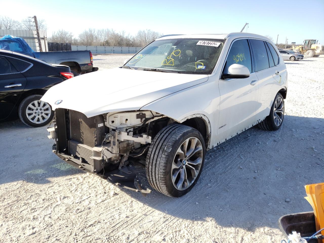 Photo 2 from auction – 2015 BMW X5 XDRIVE3 with VIN 5UXKR0C52F0P01118