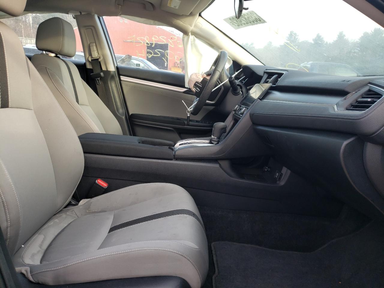 Photo 5 from auction – 2016 HONDA CIVIC EX with VIN 19XFC2F79GE247813