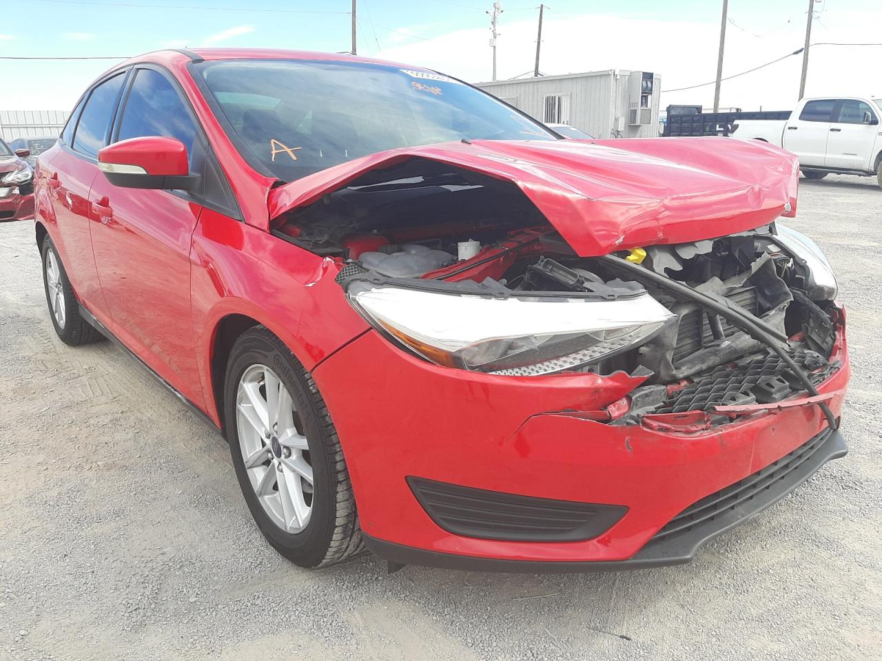 FORD FOCUS SE 2015 with VIN 1FADP3F27FL341660 - Photo from auction