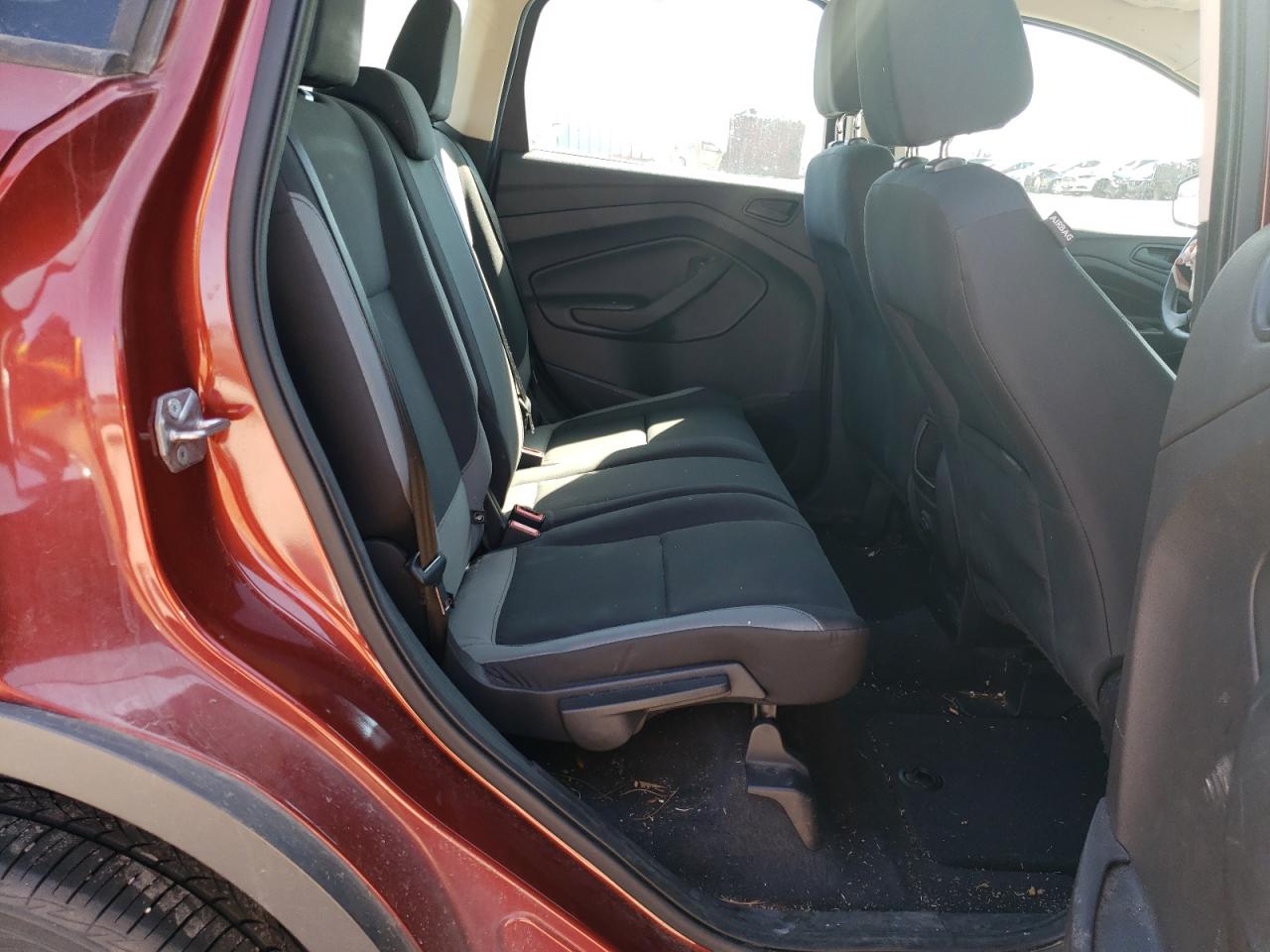 Photo 6 from auction – 2014 FORD ESCAPE S with VIN 1FMCU0F78EUE14693