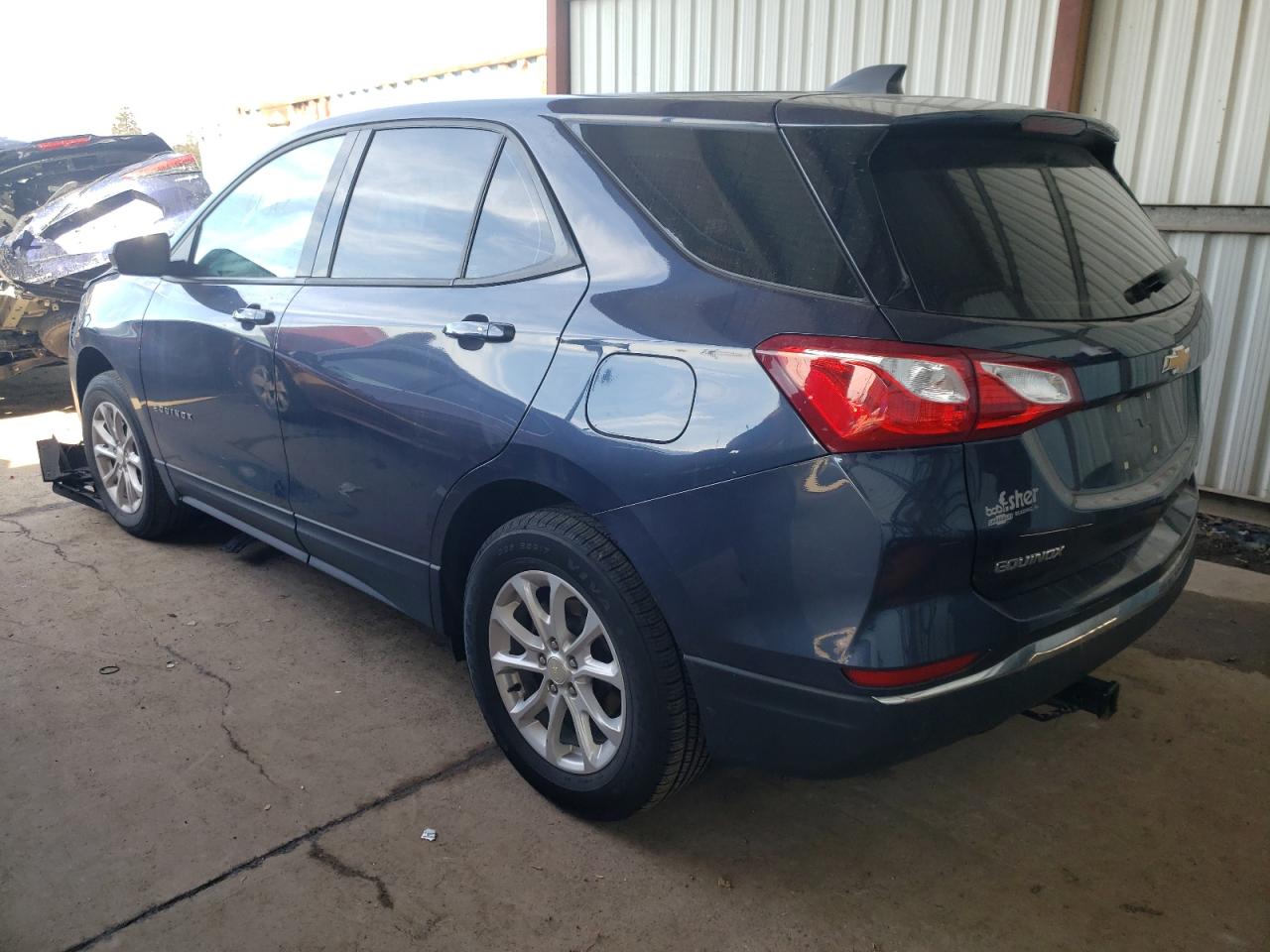 Photo 3 from auction – 2018 CHEVROLET EQUINOX LS with VIN 3GNAXREV7JL347507