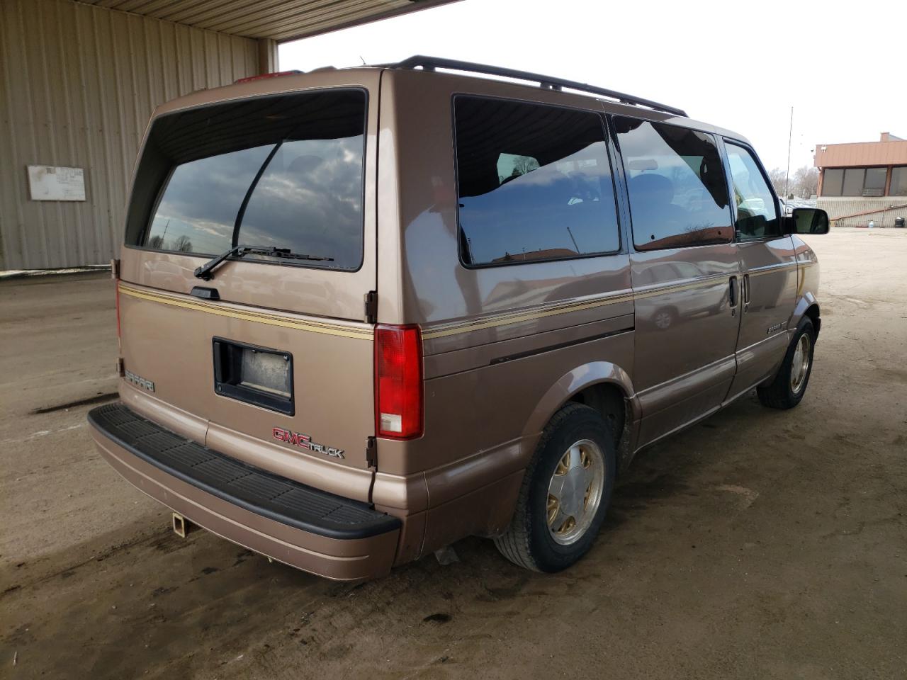 Photo 4 from auction – 1997 GMC SAFARI XT with VIN 1GKEL19W2VB546941
