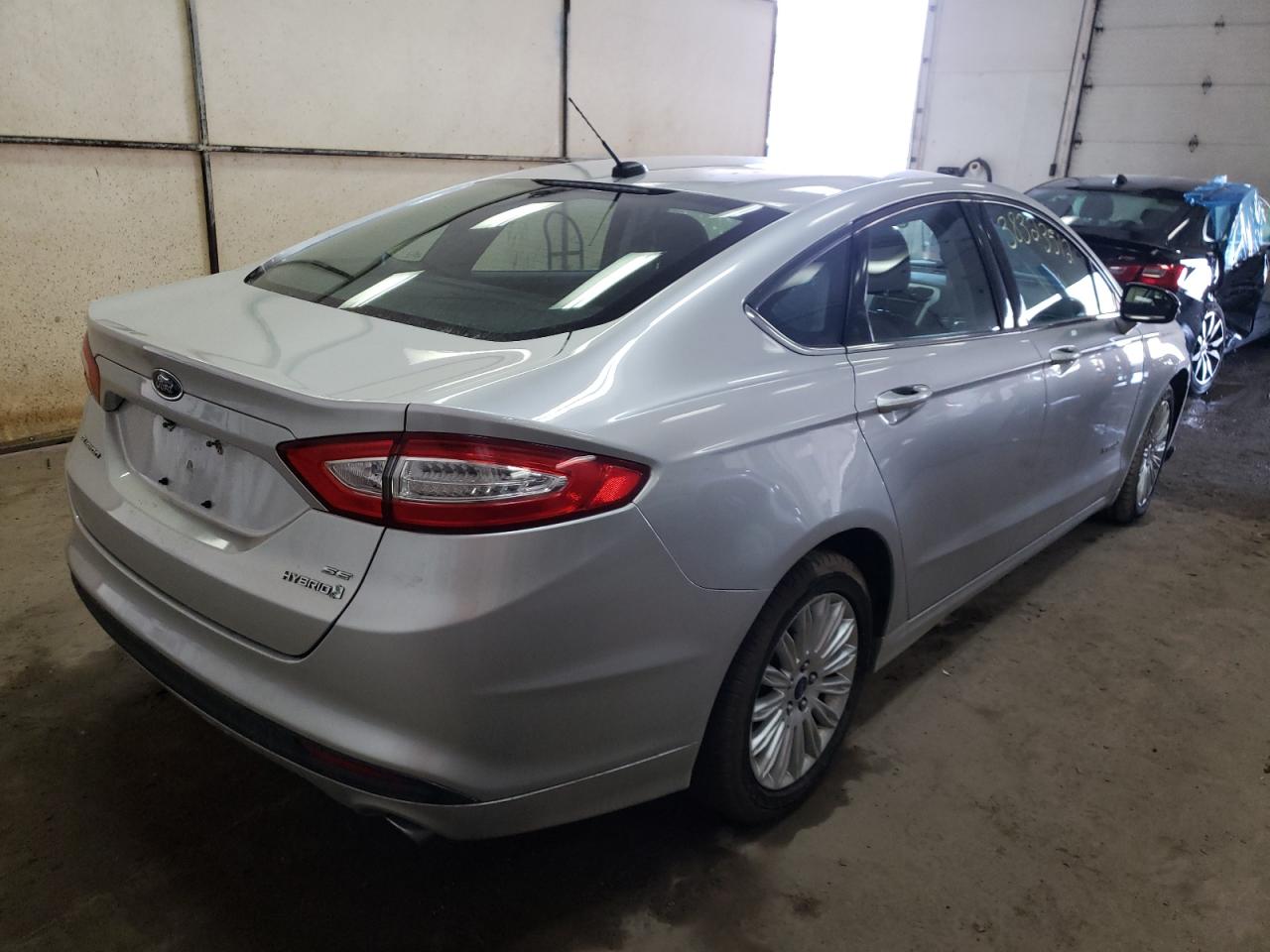Photo 4 from auction – 2014 FORD FUSION SE with VIN 3FA6P0LU6ER303334