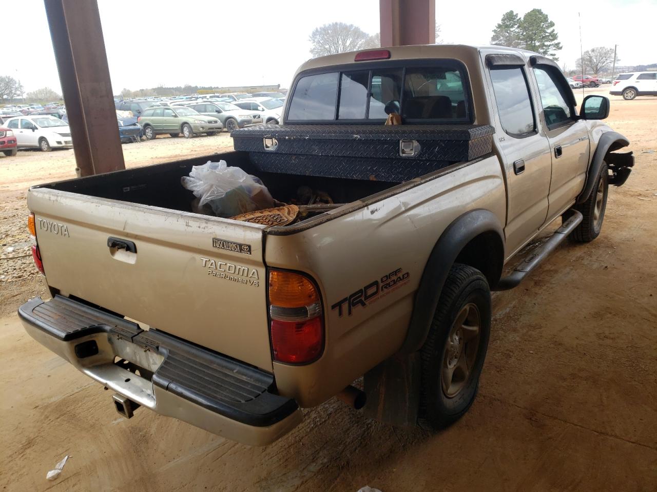 Photo 4 from auction – 2004 TOYOTA TACOMA DOU with VIN 5TEGN92N74Z336375
