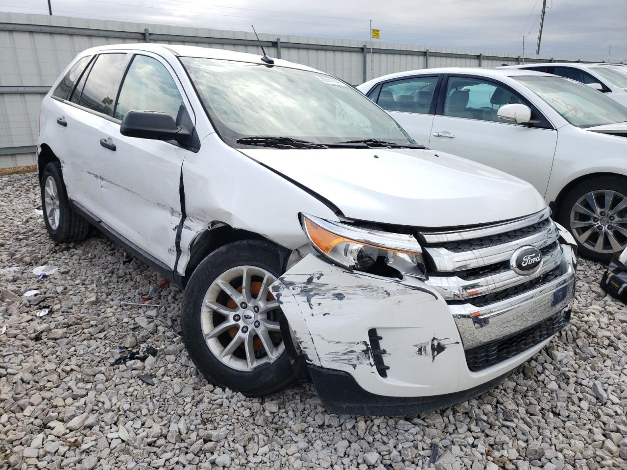 FORD EDGE SE 2014 with VIN 2FMDK3GC1EBA37203 - Photo from auction
