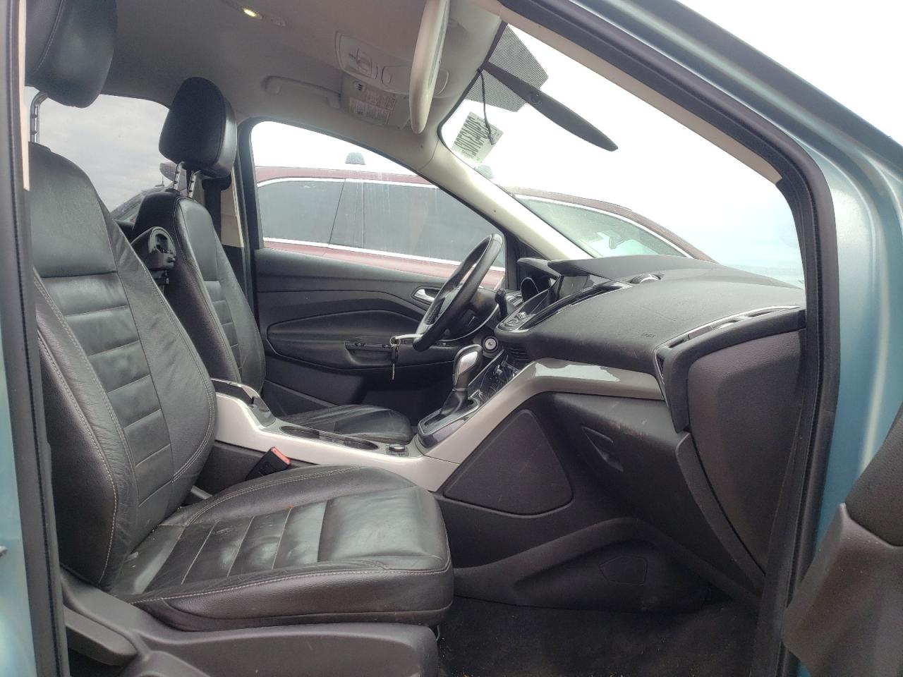 Photo 5 from auction – 2013 FORD ESCAPE SEL with VIN 1FMCU0HX6DUA95483