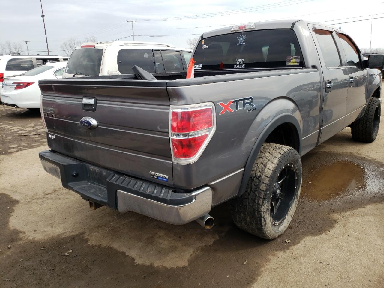 Photo 4 from auction – 2011 FORD F150 SUPER with VIN 1FTFW1EF8BFB86639