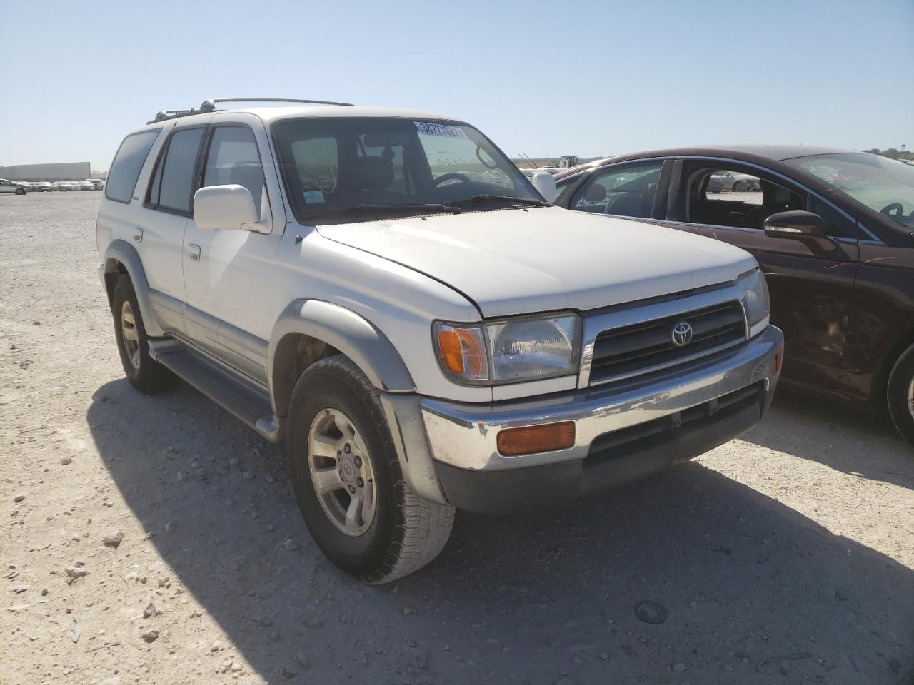 TOYOTA 4RUNNER LI 1997 with VIN JT3GN87R6V0019778 - Photo from auction