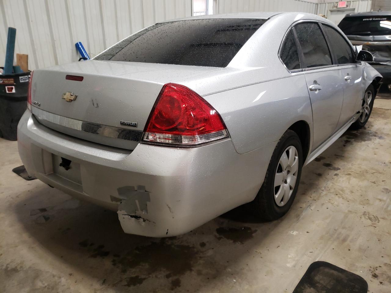 Photo 4 from auction – 2010 CHEVROLET IMPALA LS with VIN 2G1WA5EK3A1102728