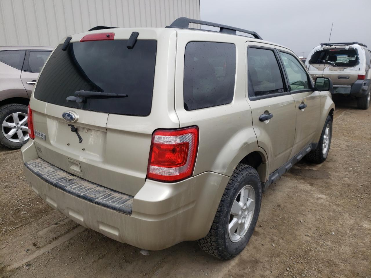 Photo 4 from auction – 2010 FORD ESCAPE XLT with VIN 1FMCU9D79AKB01374
