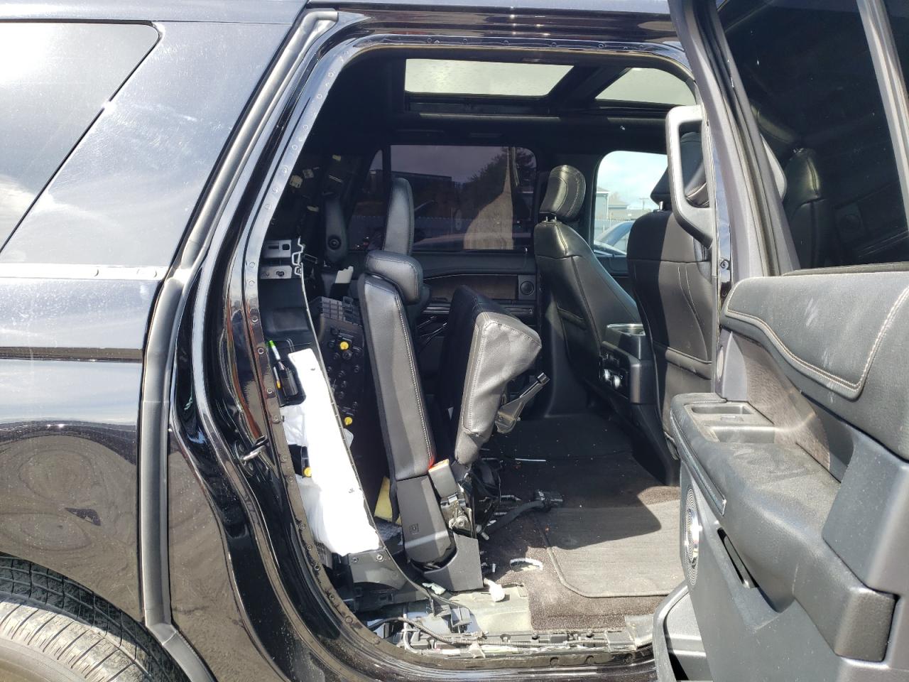 Photo 6 from auction – 2020 FORD EXPEDITION with VIN 1FMJK1KT0LEA11627