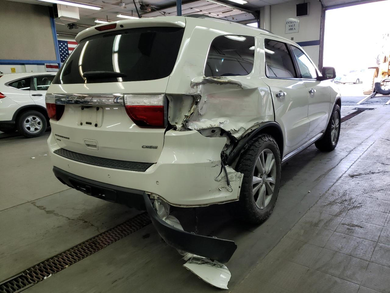 Photo 4 from auction – 2011 DODGE DURANGO CR with VIN 1D4SE4GT5BC732694