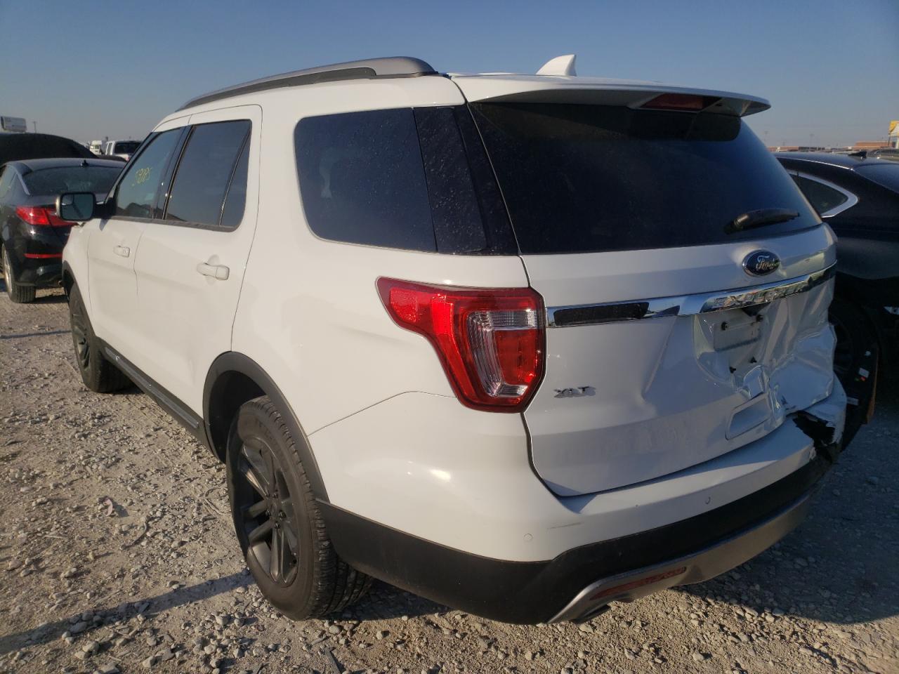 Photo 3 from auction – 2017 FORD EXPLORER X with VIN 1FM5K7D86HGB90149