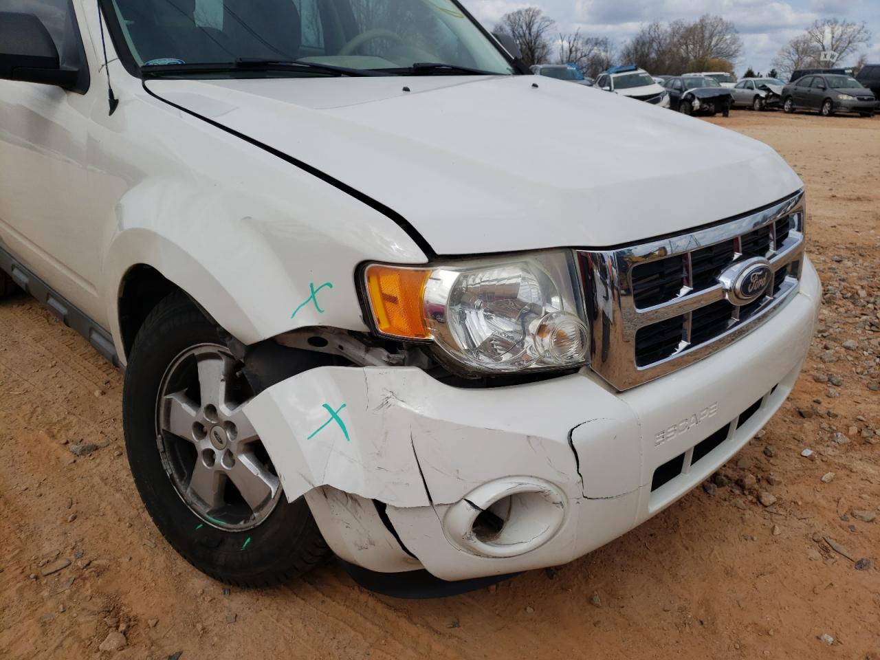 Photo 9 from auction – 2010 FORD ESCAPE XLS with VIN 1FMCU0C79AKC27814