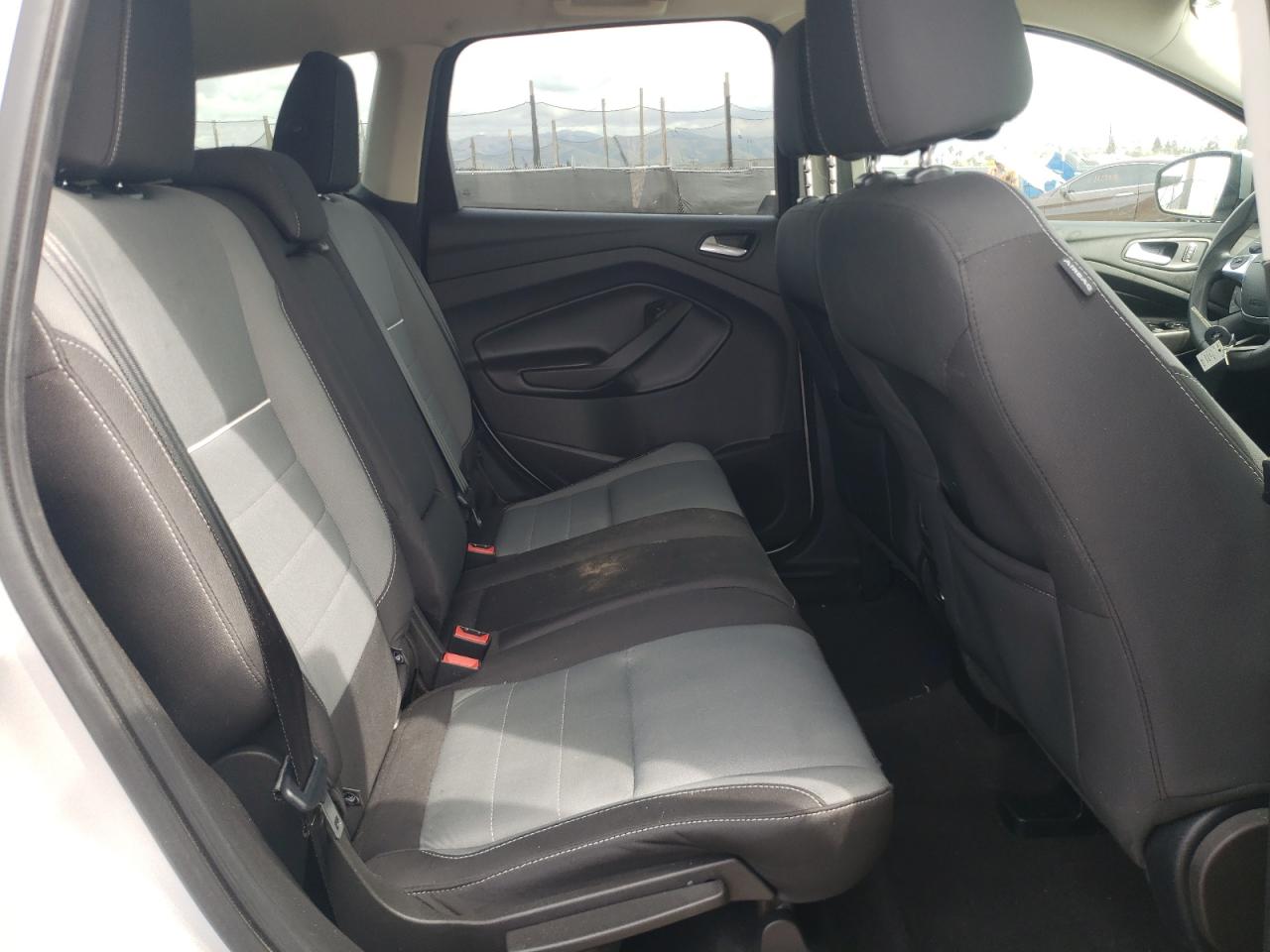 Photo 16 from auction – 2015 FORD ESCAPE SE with VIN 1FMCU0G91FUB64280