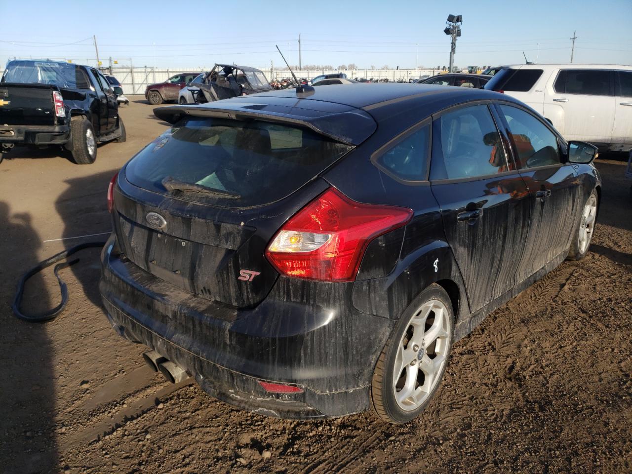 Photo 4 from auction – 2013 FORD FOCUS ST with VIN 1FADP3L94DL126994