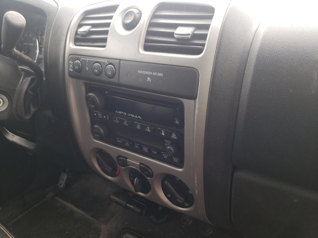 Photo 9 from auction – 2008 CHEVROLET COLORADO with VIN 1GCDT13E088134896