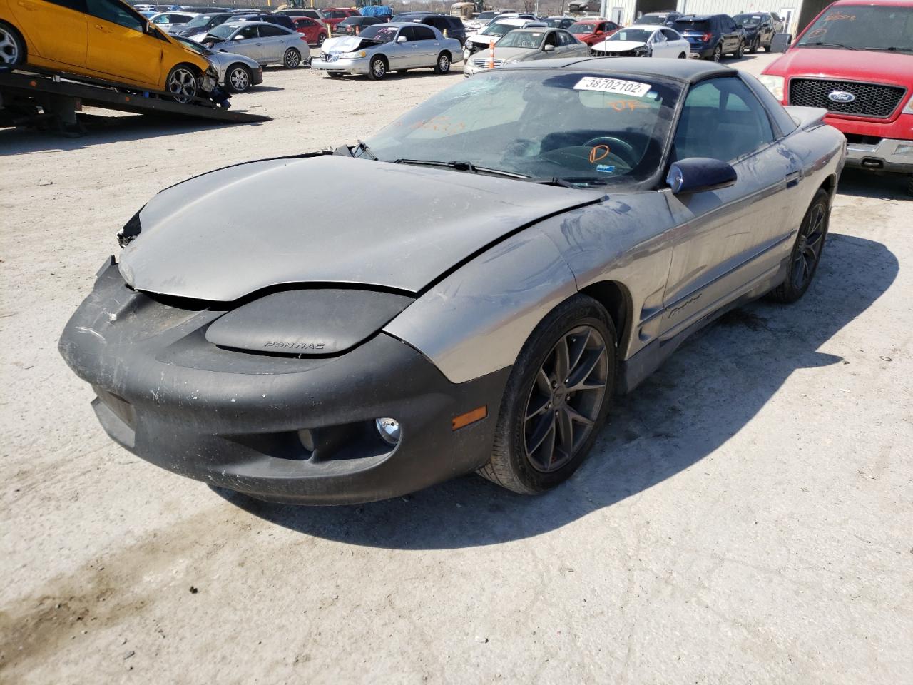 Photo 2 from auction – 2001 PONTIAC FIREBIRD with VIN 2G2FS22K612109100