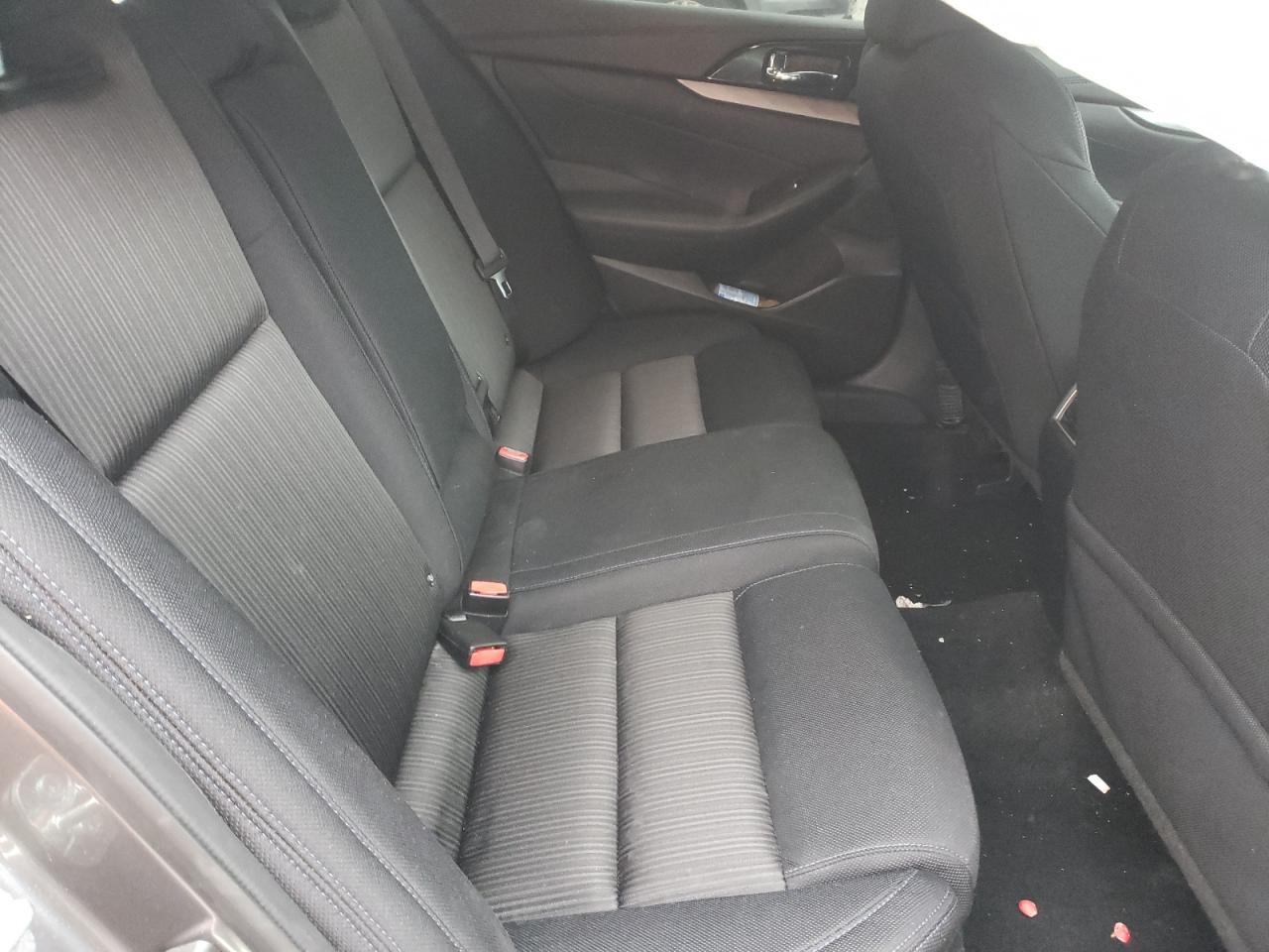 Photo 6 from auction – 2017 NISSAN MAXIMA 3.5 with VIN 1N4AA6AP8HC430472