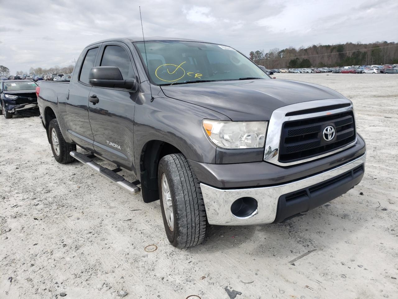 TOYOTA TUNDRA DOU 2013 with VIN 5TFRU5F12DX029957 - Photo from auction