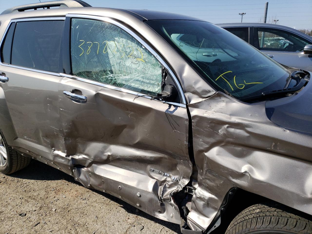Photo 9 from auction – 2012 GMC TERRAIN SL with VIN 2GKFLSE59C6189247